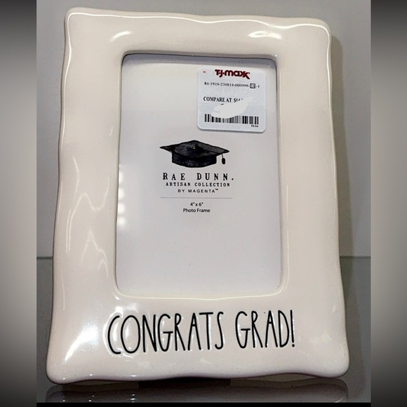 NWT Rae Dunn Ceramic Graduation Diploma Class 2025 Picture Photo Frame Congrats - Picture 3 of 3